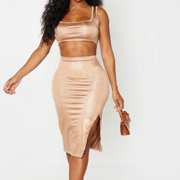 A 2-peice Metallic Satin Bodycon Dress - Picture 1 of 5